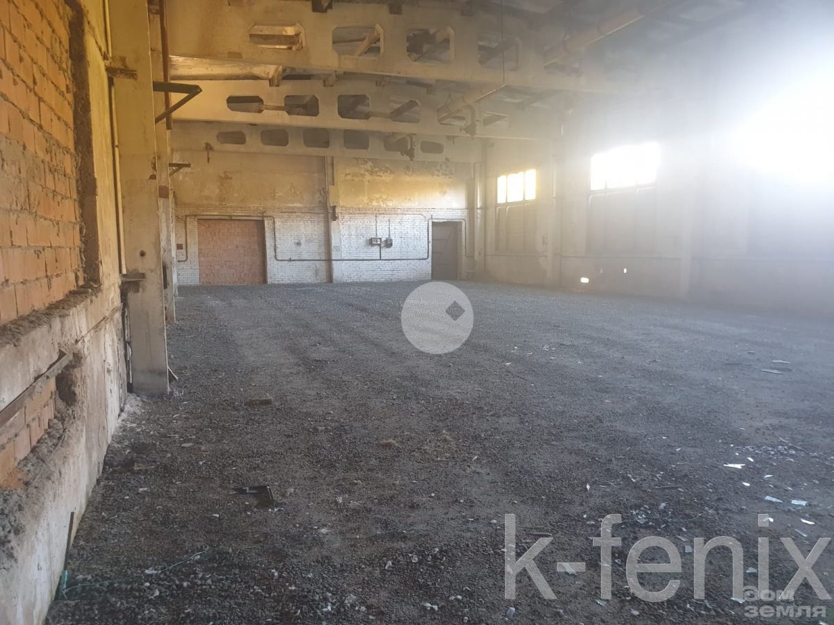 производственное помещение 489 метров, участок 108 сот